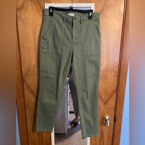 Loft high rise frayed bottom pants. Excellent condition